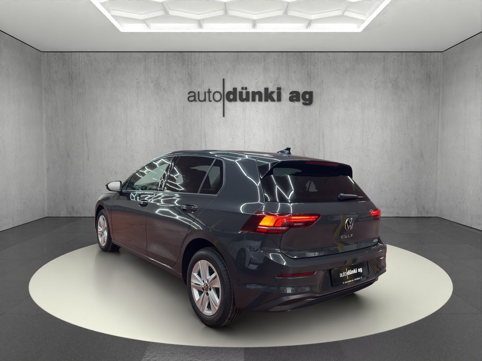 VW Golf 1.5 e TSI mHEV Value DSG, Mild-Hybrid Benzin/Elektro, Neuwagen, Automatik - 3