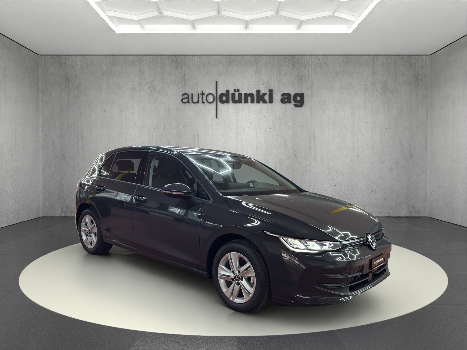 VW Golf 1.5 e TSI mHEV Value DSG, Mild-Hybrid Benzin/Elektro, Neuwagen, Automatik - 6
