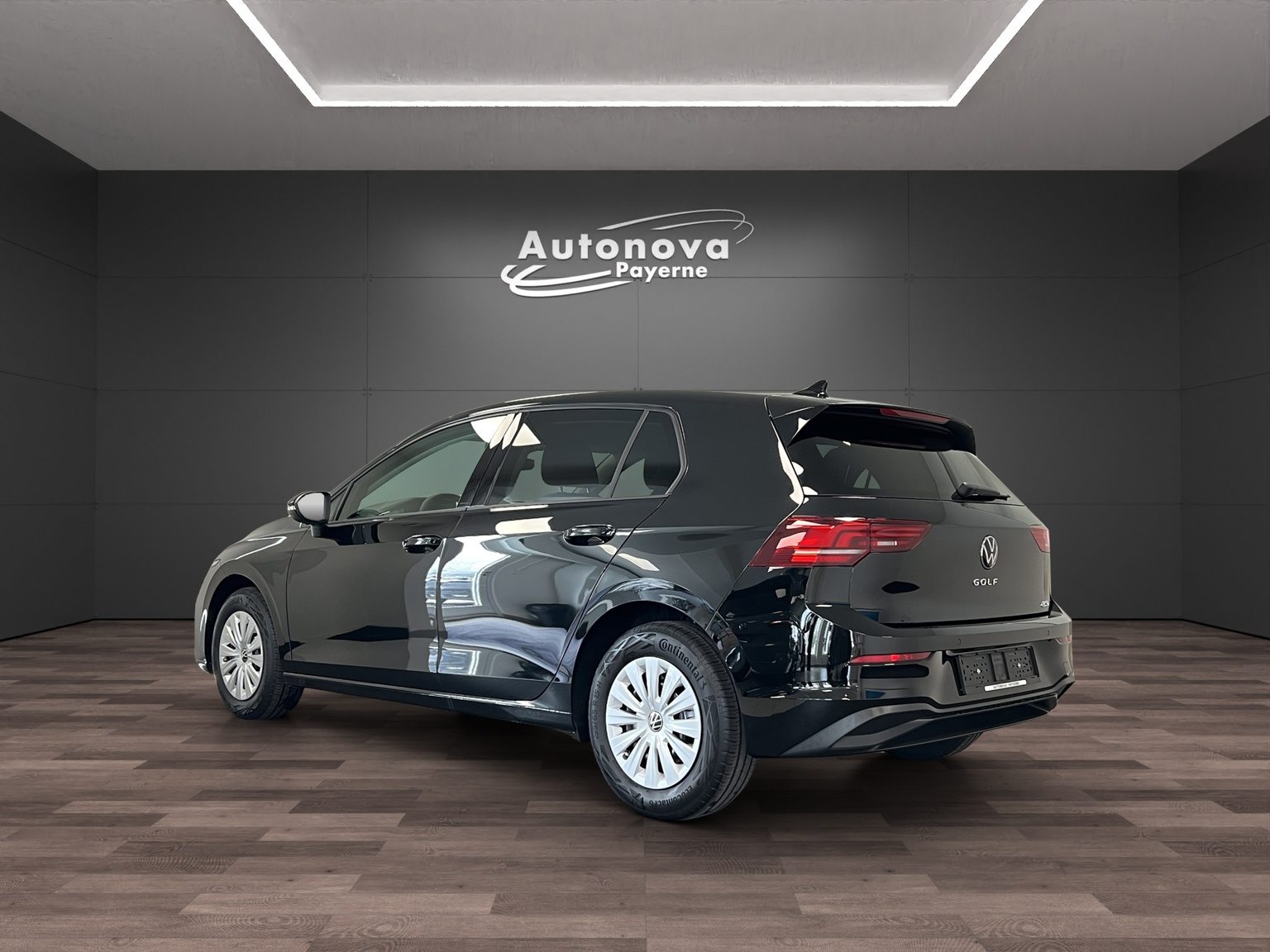 VW Golf Basis, Petrol, New car, Automatic - 4