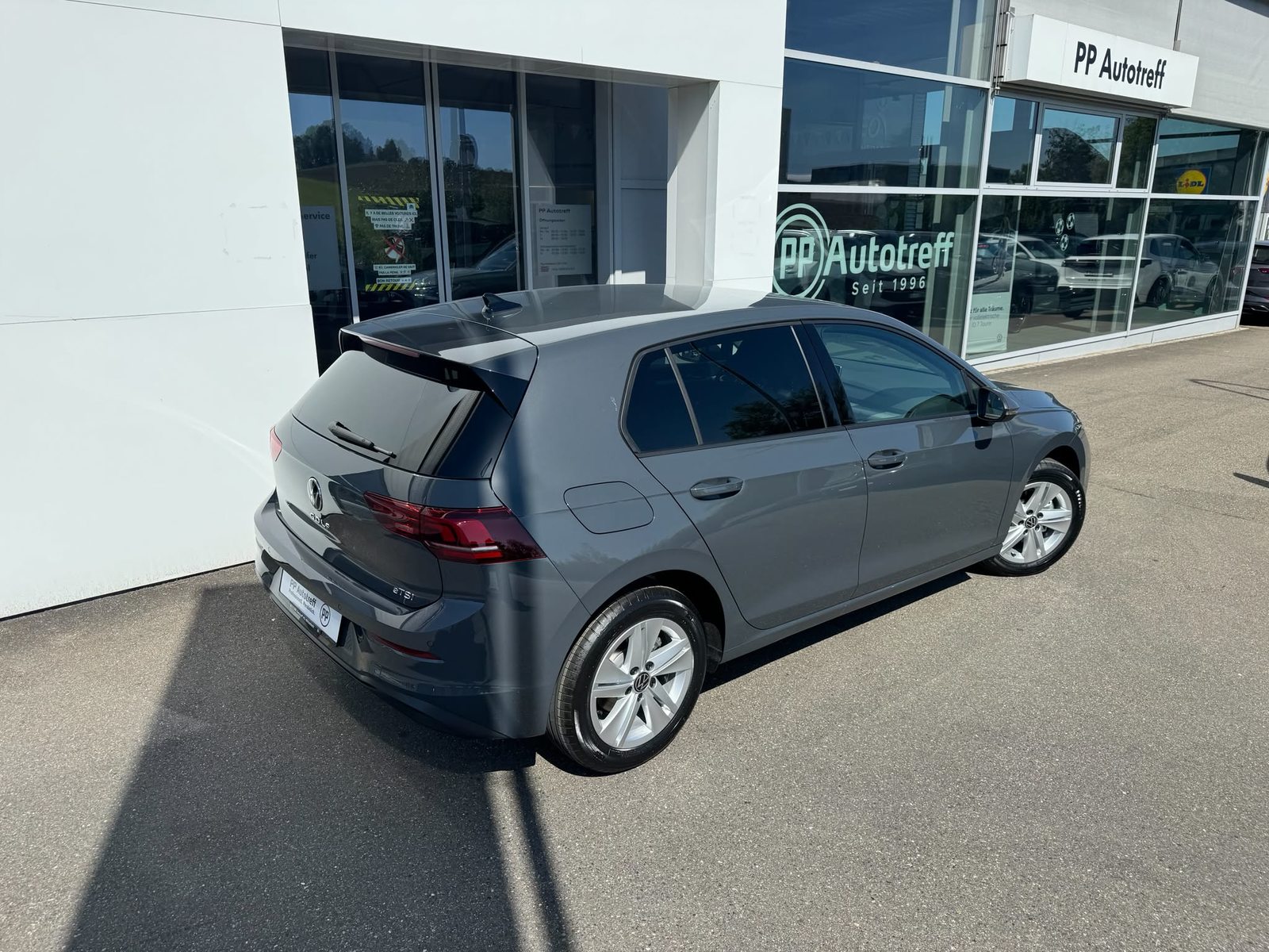 VW Golf Value, Benzin, Neuwagen, Automatik - 4