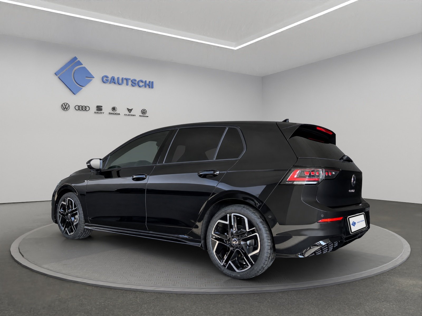 VW Golf 1.5 e TSI mHEV R-Line DSG, Hybride Leggero Benzina/Elettrica, Auto nuove, Automatico - 4