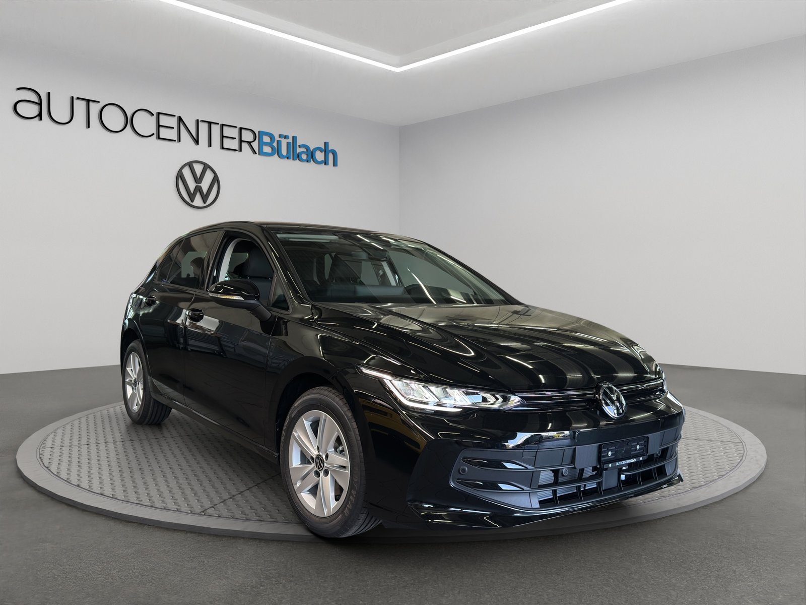 VW Golf 1.5 e TSI mHEV Value DSG, Essence, Voiture nouvelle, Automatique - 3