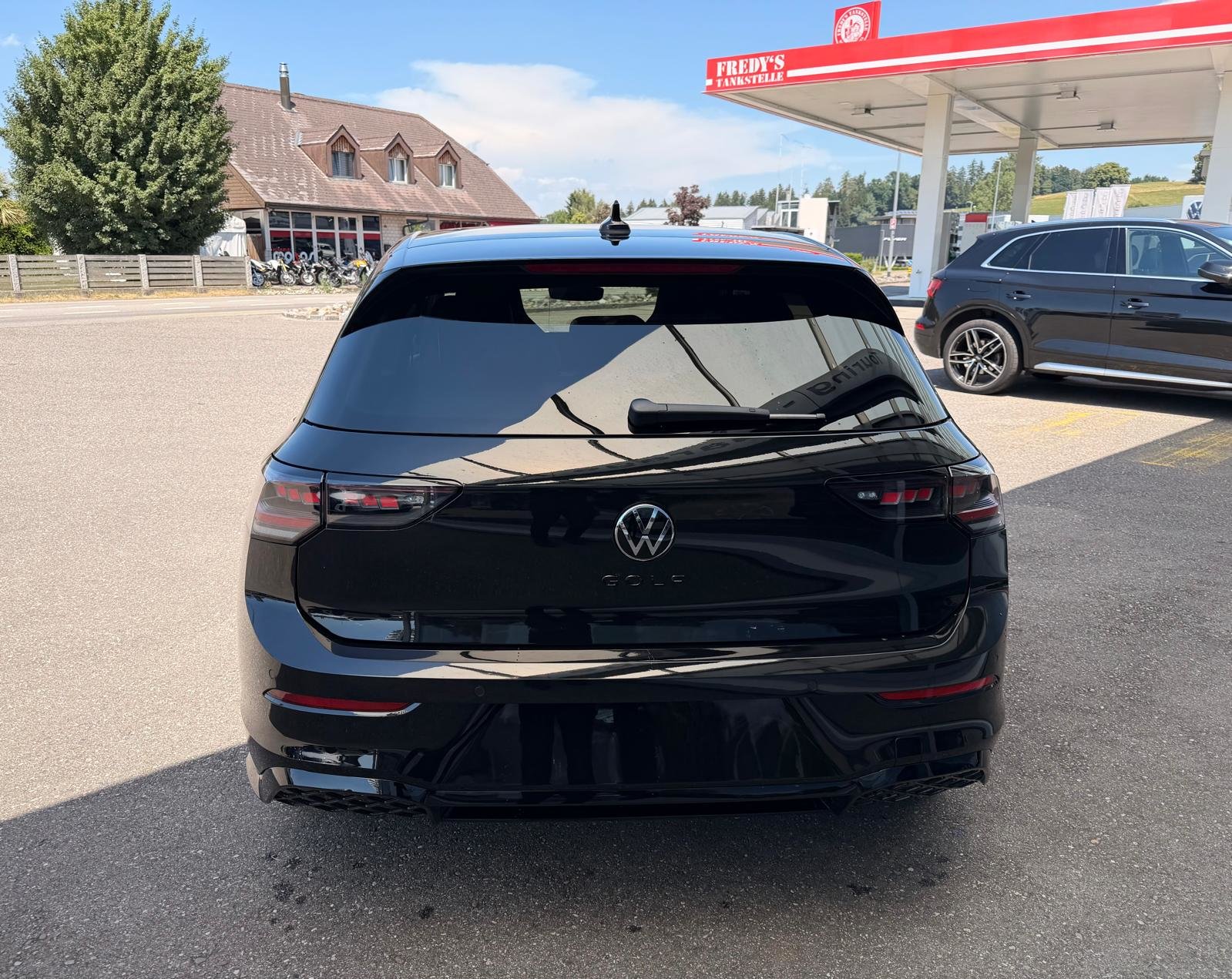 VW Golf 1.5 e TSI mHEV R-Line DSG, Hybride Leggero Benzina/Elettrica, Auto nuove, Automatico - 4