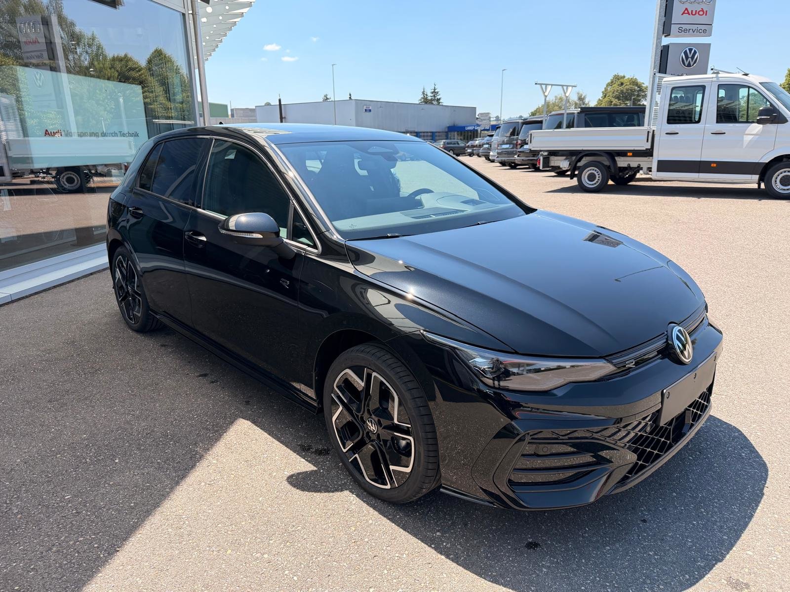 VW Golf 1.5 e TSI mHEV R-Line DSG, Hybride Leggero Benzina/Elettrica, Auto nuove, Automatico - 7