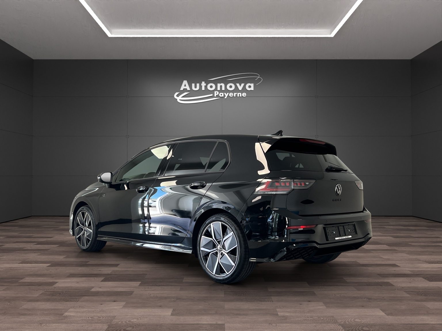 VW Golf R-Line, Benzin, Neuwagen, Automatik - 4