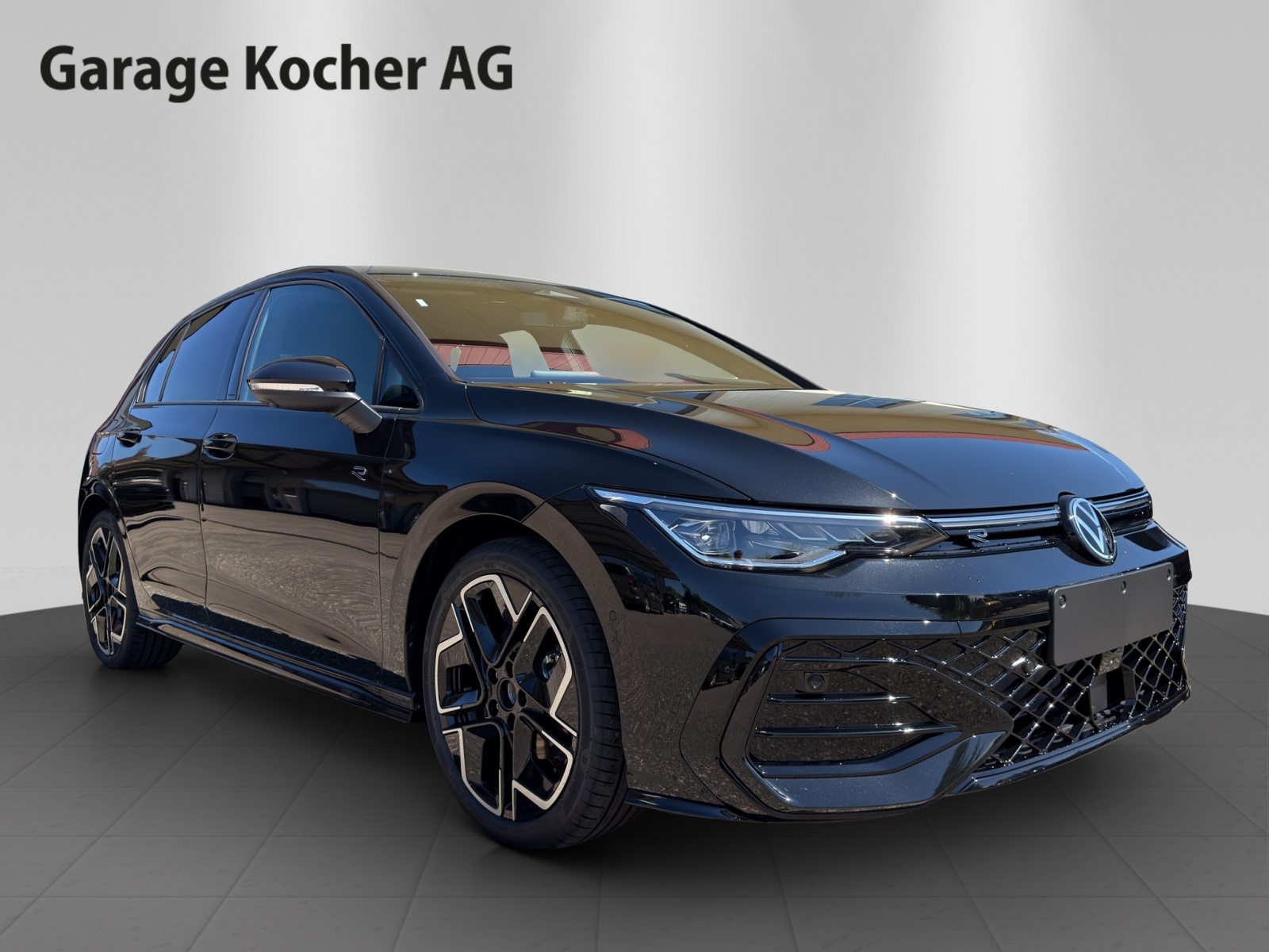 VW Golf R-Line, Petrol, New car, Automatic - 7