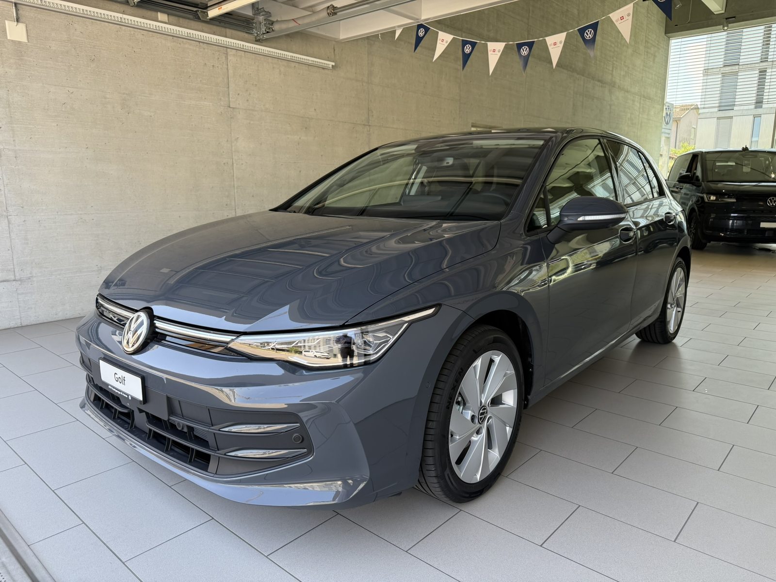 VW Golf UNITED, Benzin, Neuwagen, Automatik - 3