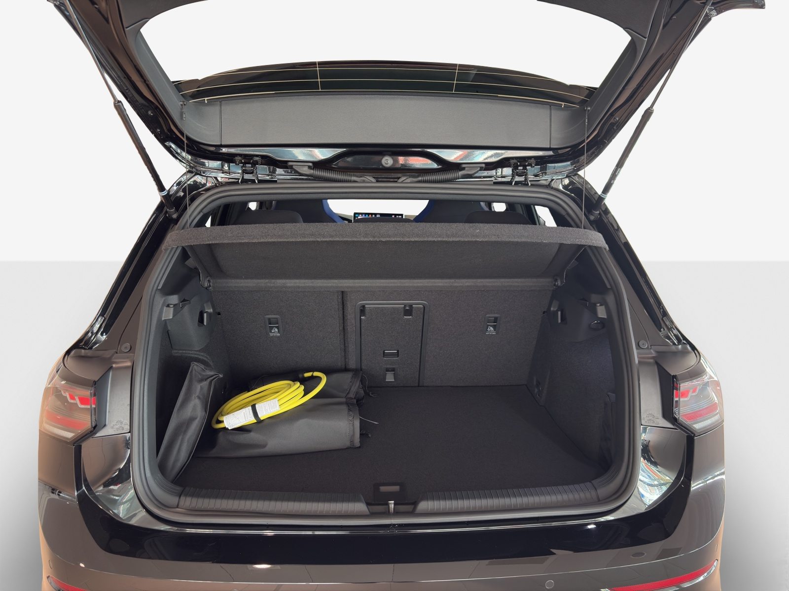 VW Golf GTE, Voll-Hybrid Benzin/Elektro, Neuwagen, Automatik - 2