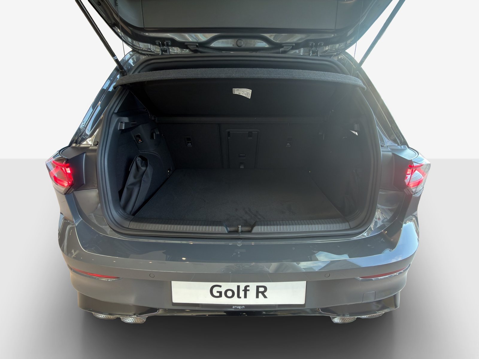 VW Golf R, Petrol, New car, Automatic - 5