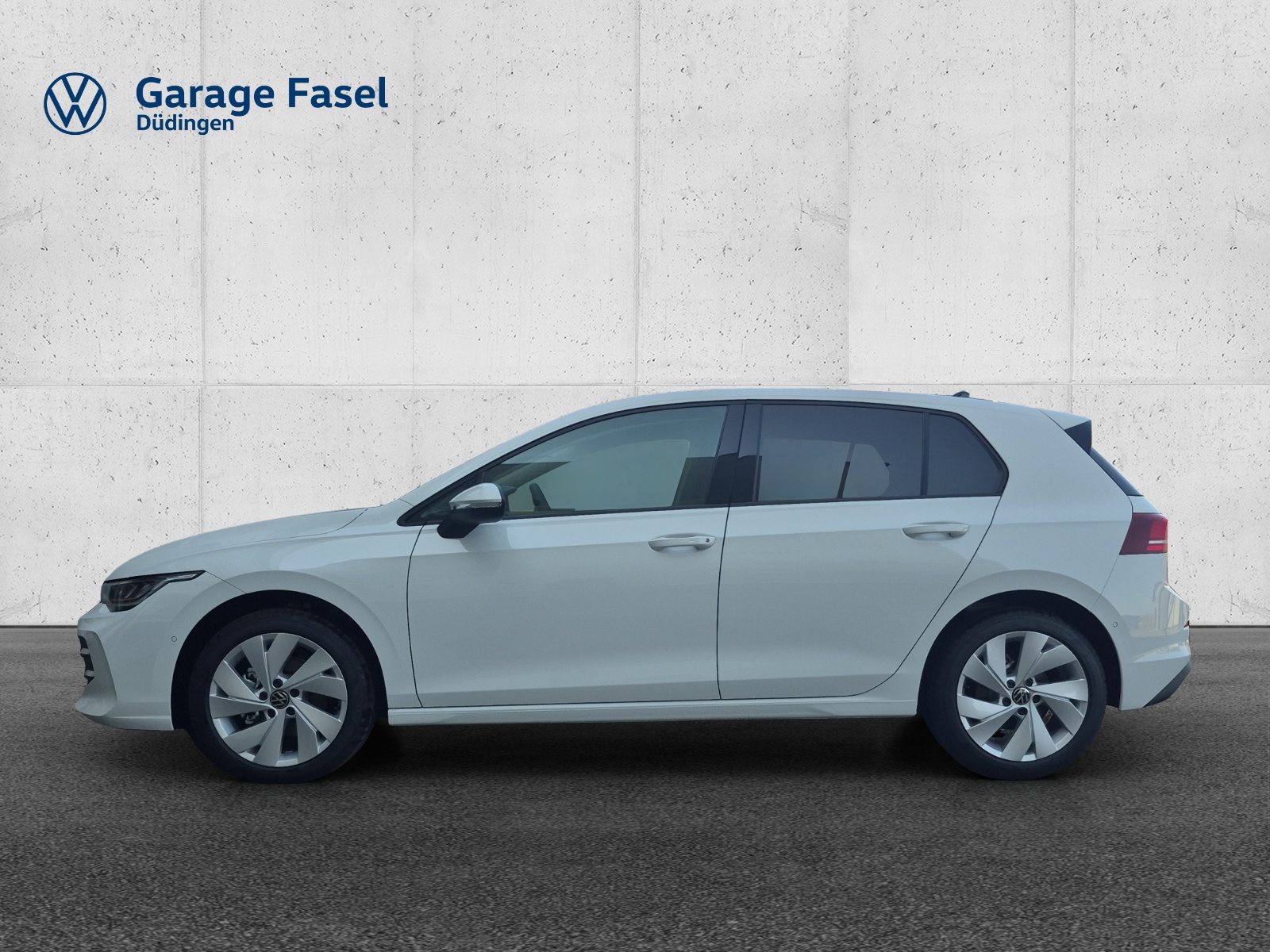 VW Golf UNITED, Benzin, Neuwagen, Automatik - 2