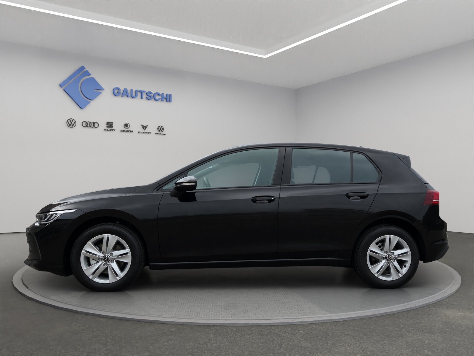 VW Golf 1.5 e TSI mHEV Value DSG, Petrol, New car, Automatic - 2