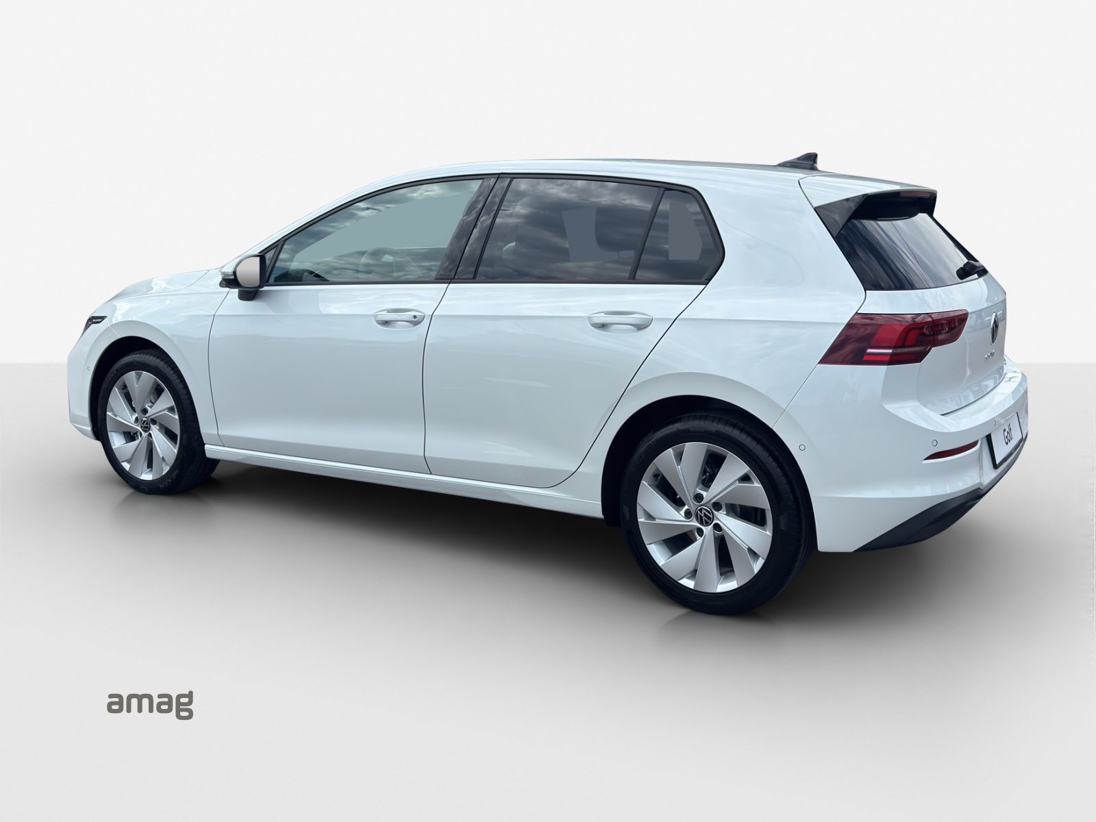 VW Golf UNITED, Petrol, New car, Automatic - 3