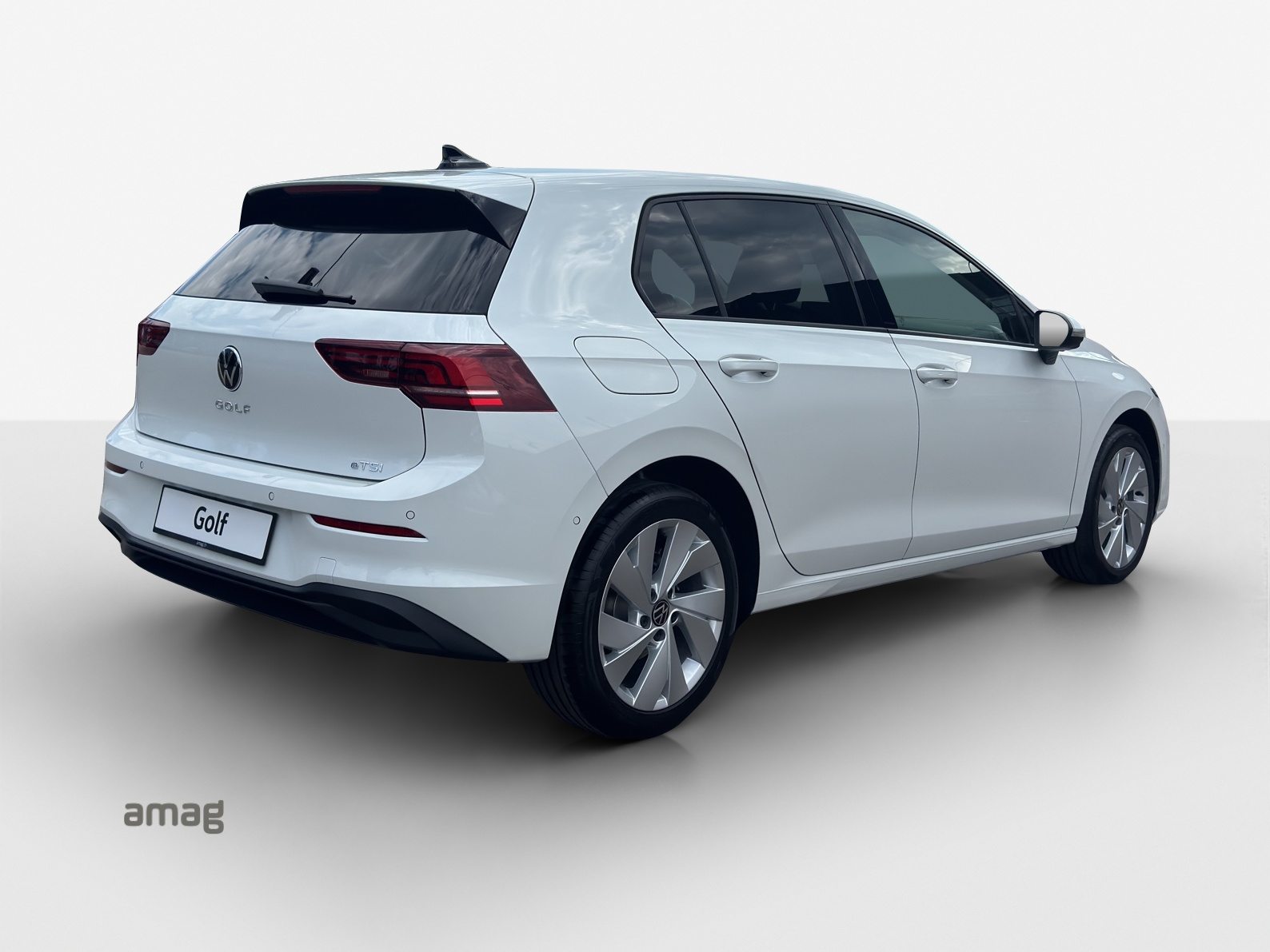 VW Golf UNITED, Petrol, New car, Automatic - 5