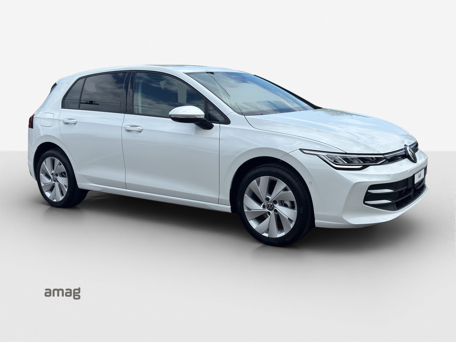 VW Golf UNITED, Petrol, New car, Automatic - 6