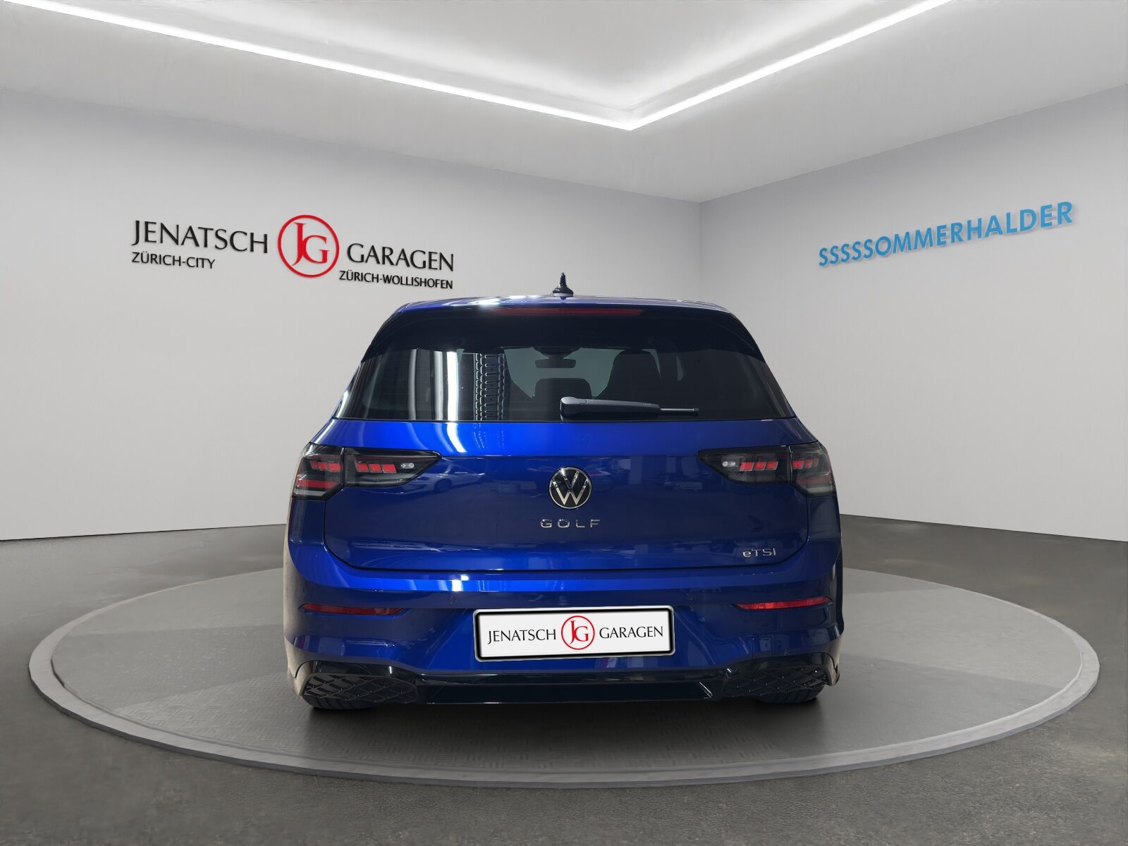 VW Golf VIII 1.5 eTSI R-Line DSG, Hybride Leggero Benzina/Elettrica, Auto nuove, Automatico - 4