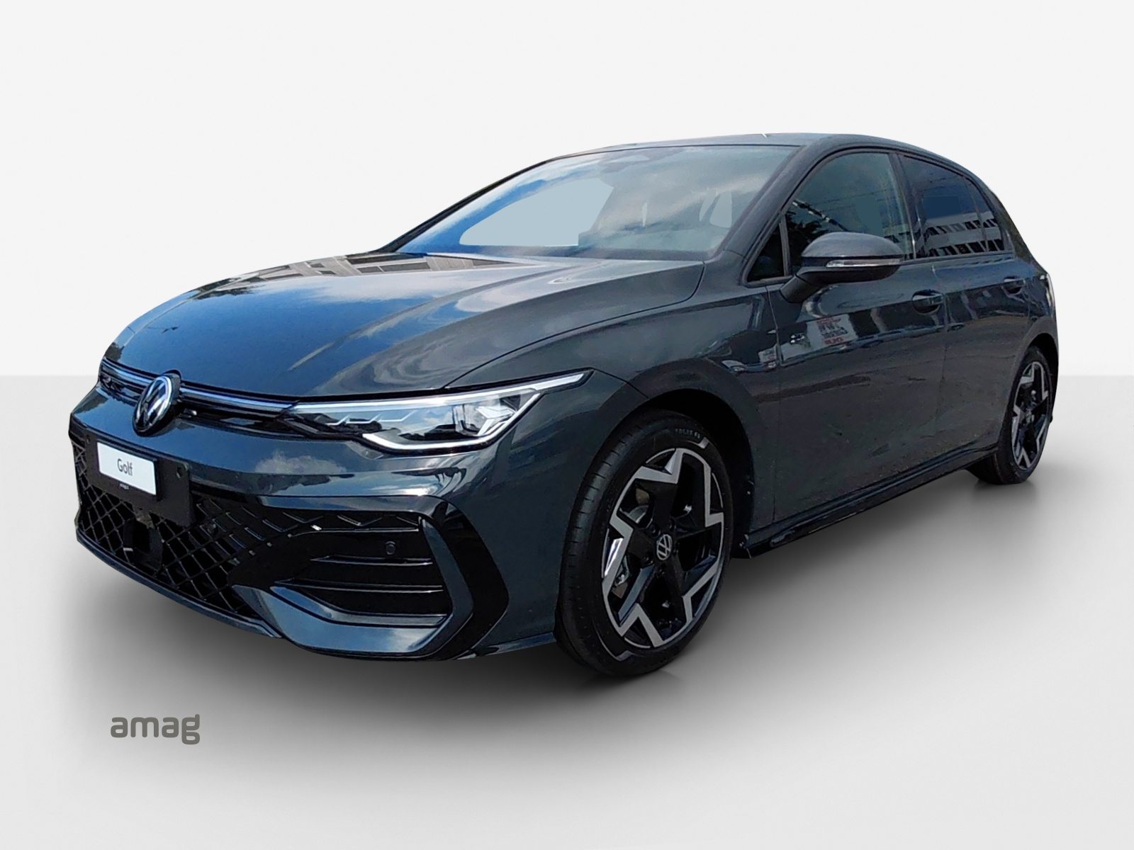 VW Golf  R-Line