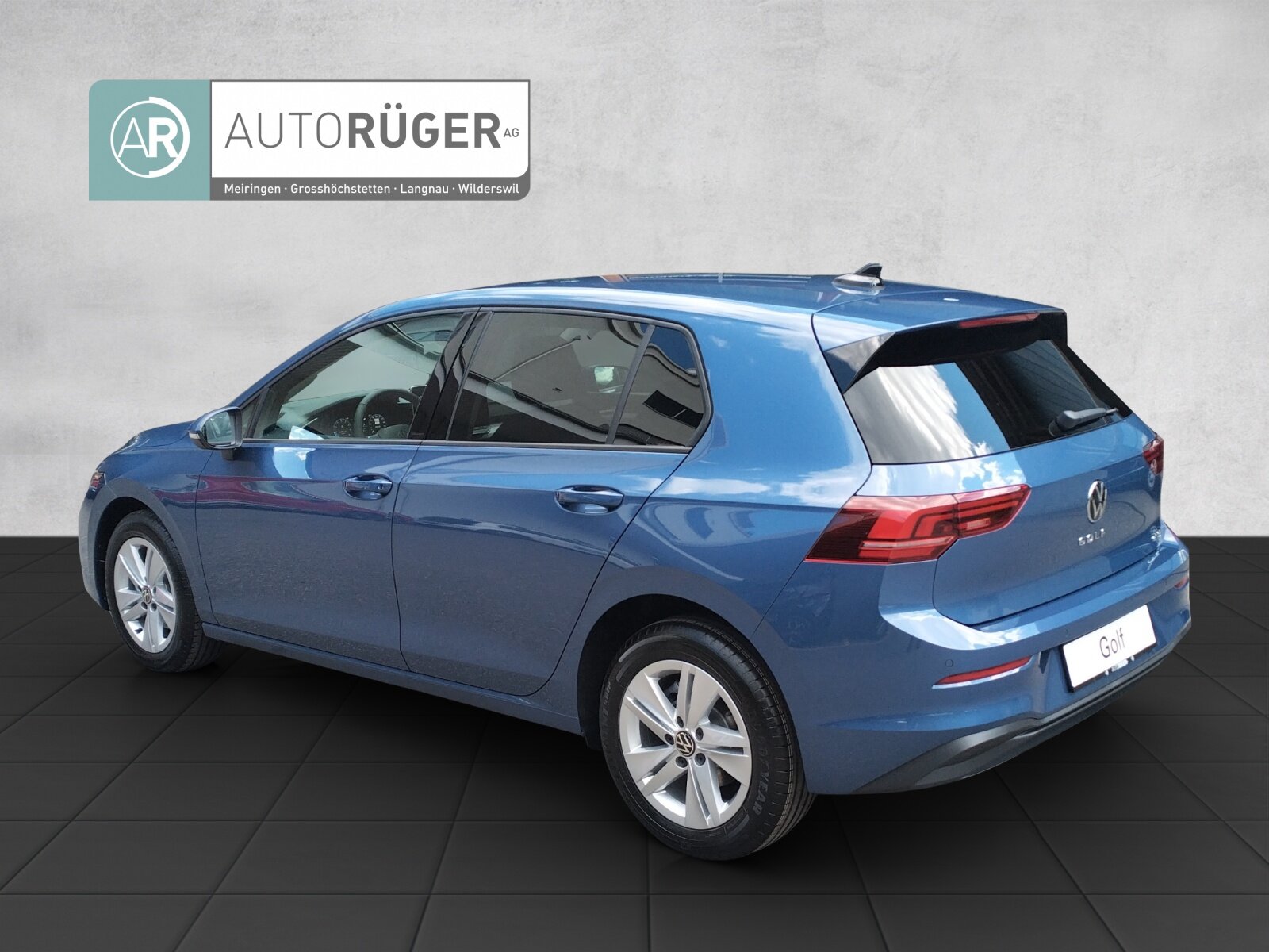 VW Golf 1.5 e TSI mHEV Value DSG, Petrol, New car, Automatic - 4