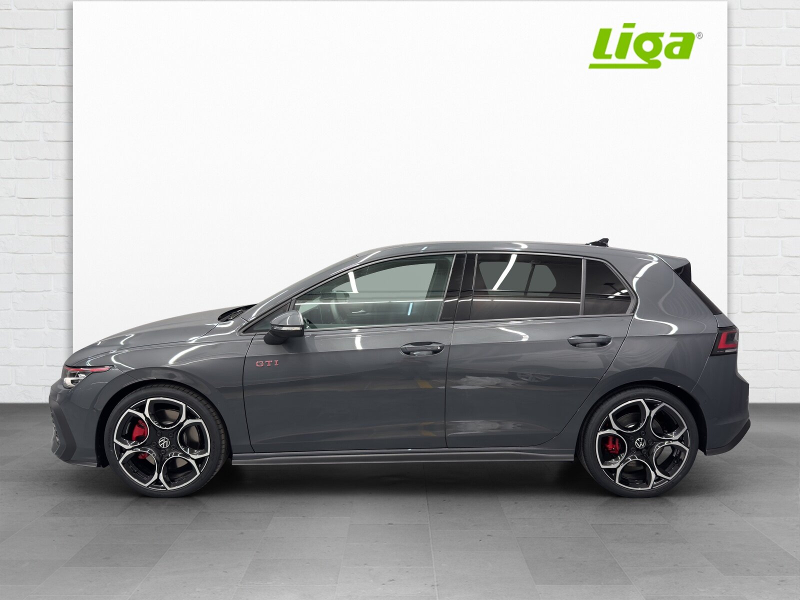 VW Golf VIII 2.0 TSI GTI DSG