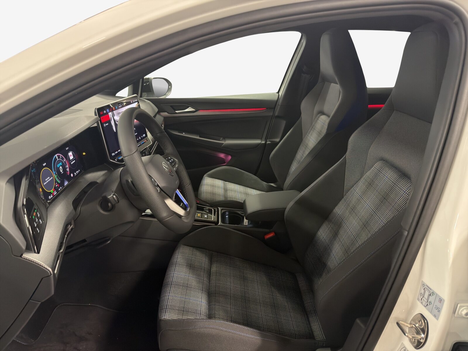 VW Golf GTE, Hybride Intégral Essence/Électricité, Voiture nouvelle, Automatique - 7