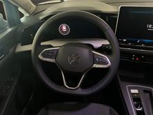 VW Golf 1.5 e TSI mHEV Basis DSG, Mild-Hybrid Petrol/Electric, New car, Automatic - 7