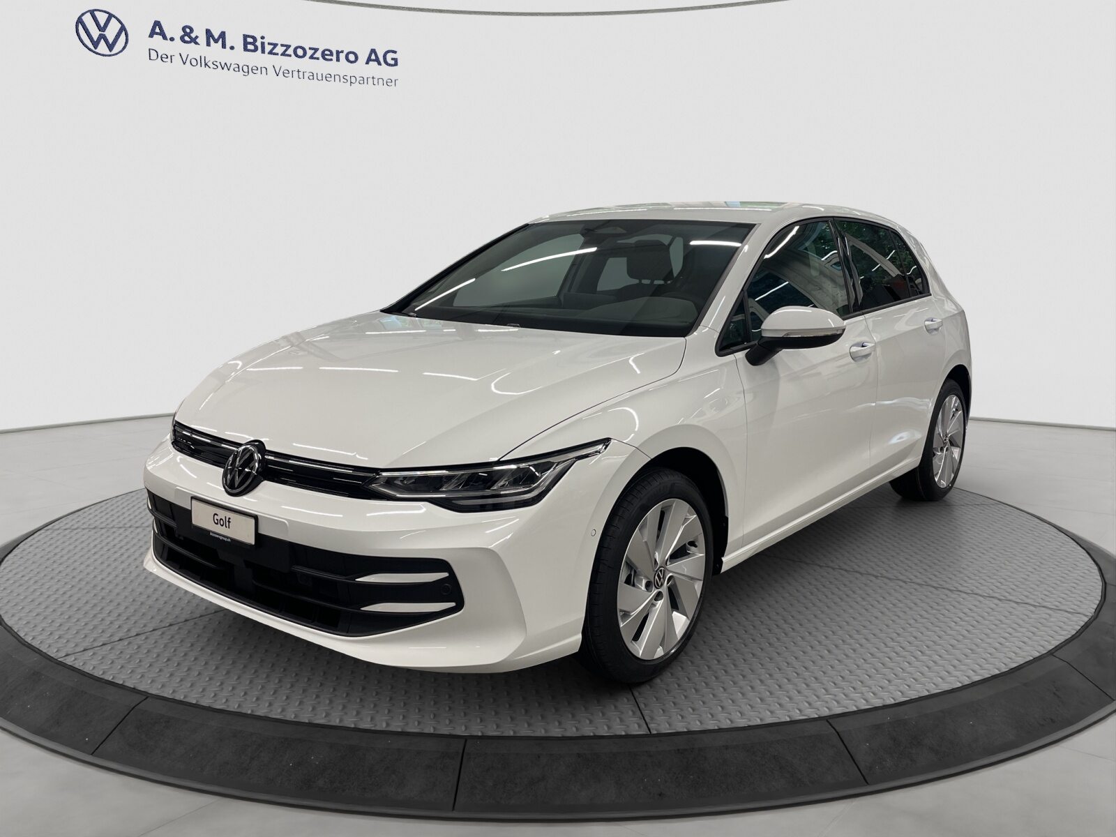 VW Golf UNITED