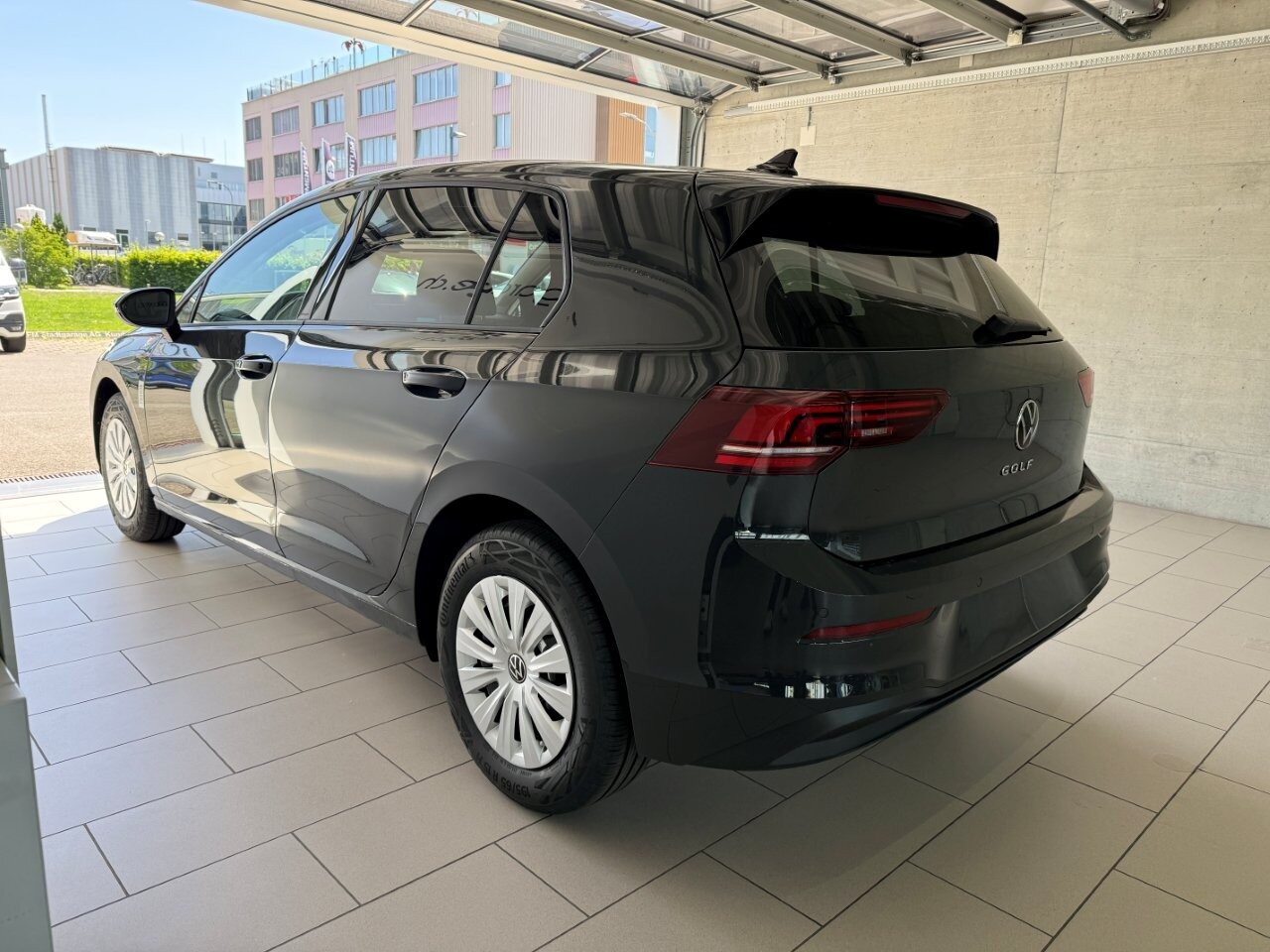 VW Golf Basis, Essence, Voiture nouvelle, Automatique - 2