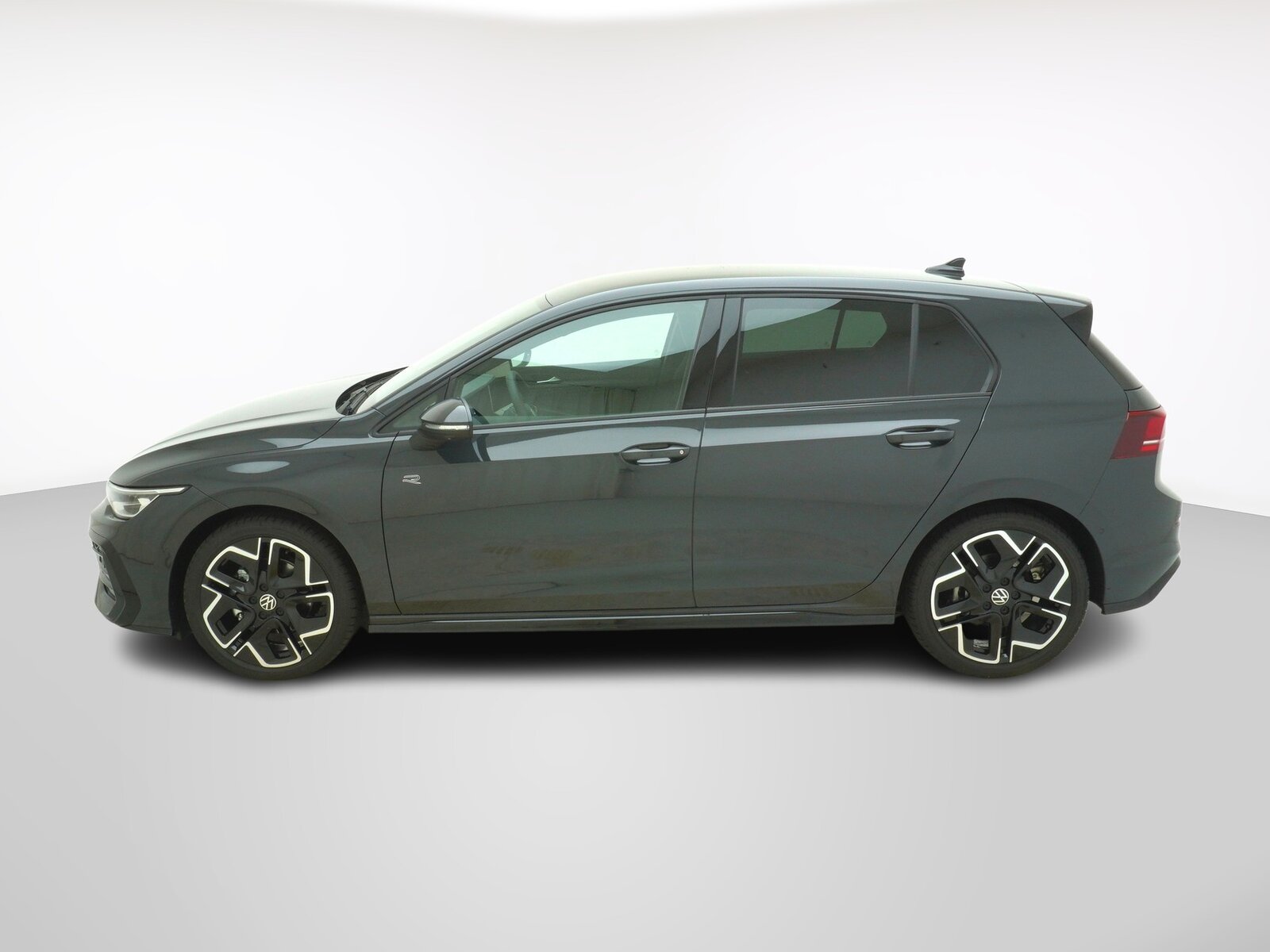 VW Golf VIII 1.5 eTSI R-Line DSG, Mild-Hybrid Benzin/Elektro, Neuwagen, Automatik - 2