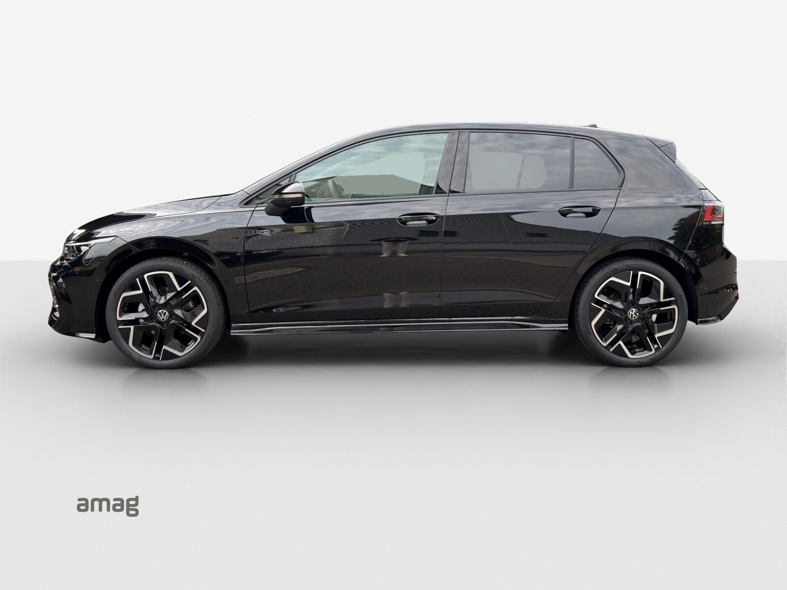 VW Golf  R-Line, Petrol, New car, Automatic - 2