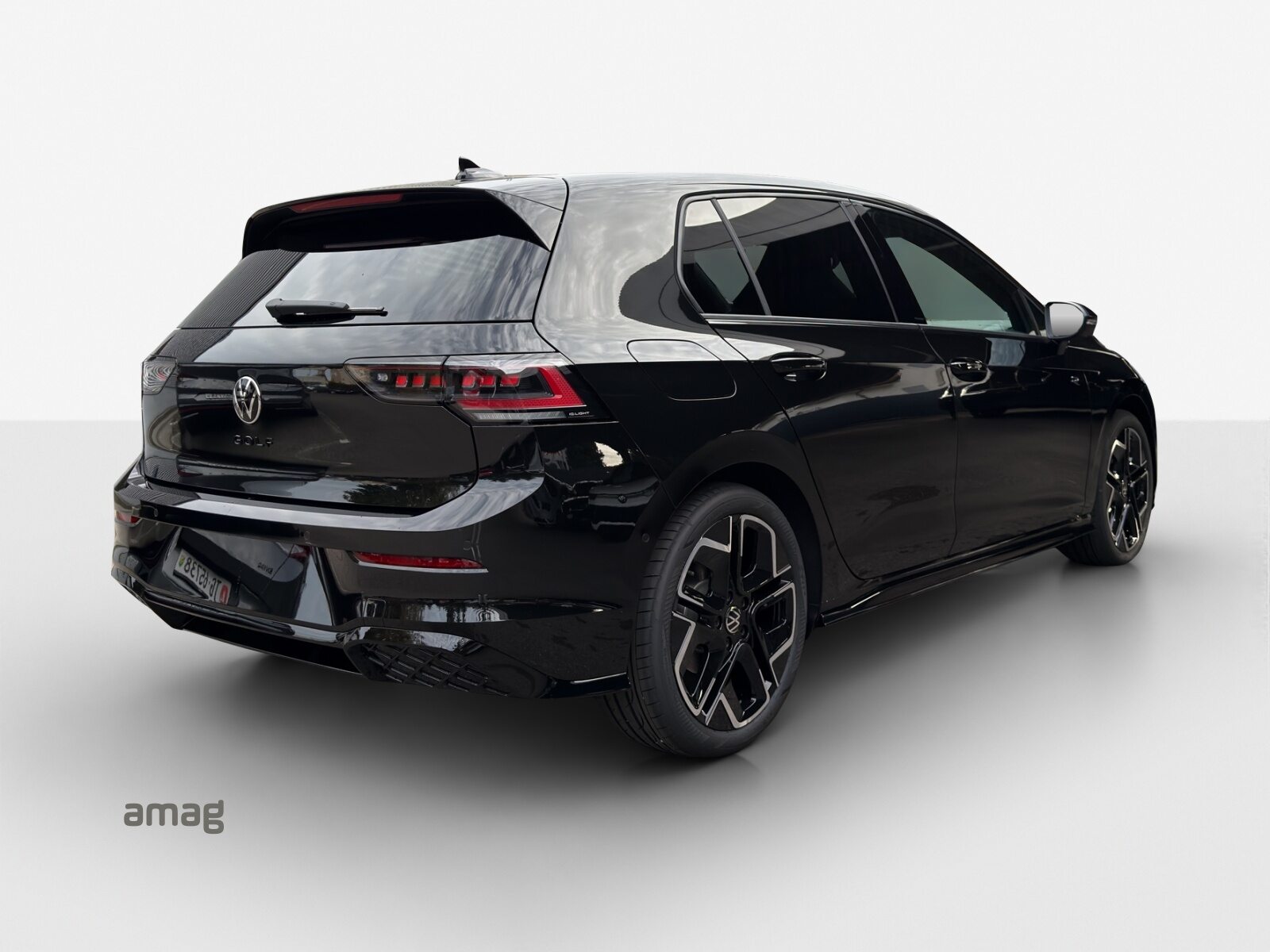 VW Golf  R-Line, Petrol, New car, Automatic - 5