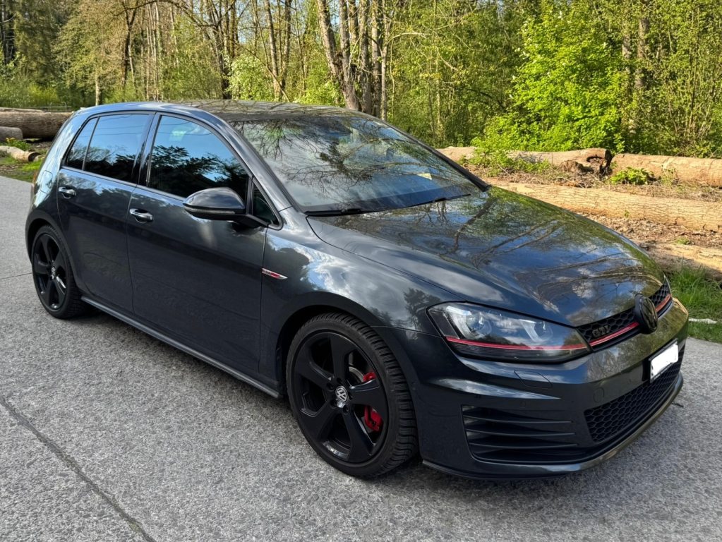 VW GOLF 2.0 TSI GTI Performance