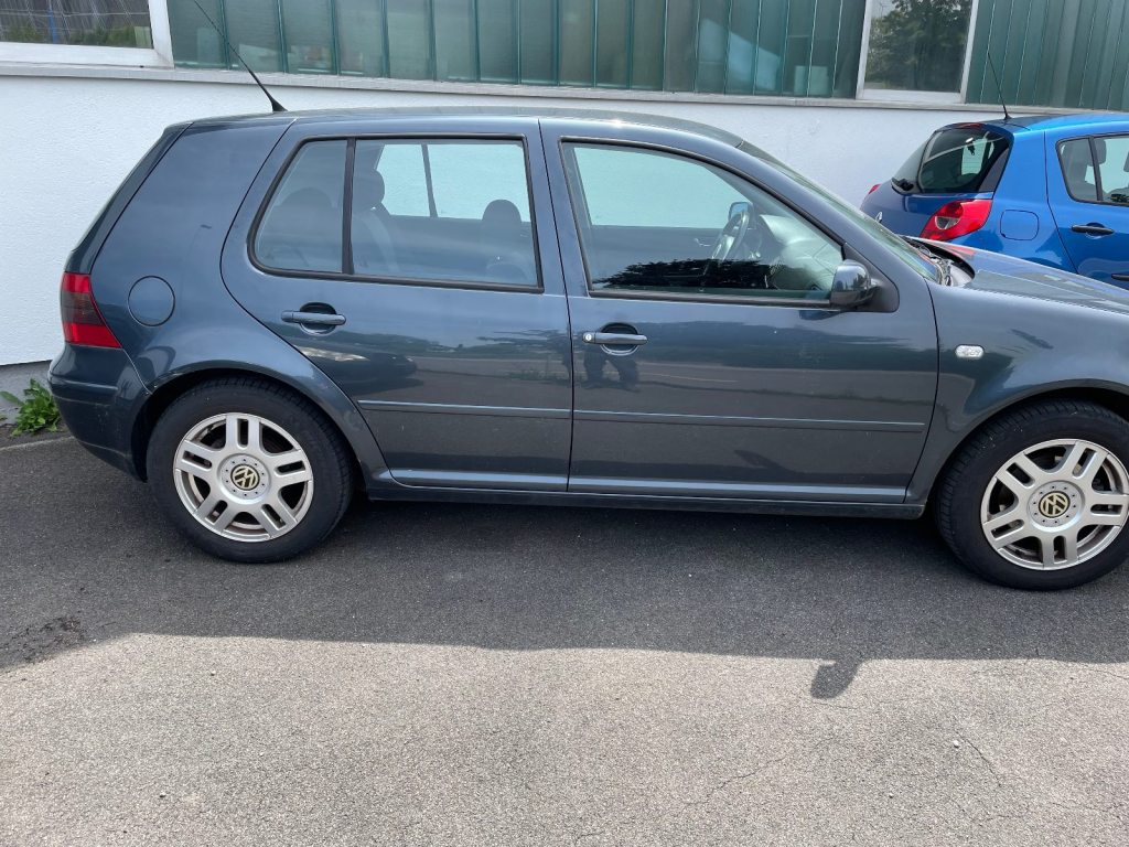 VW GOLF Comfort, Benzin, Occasion / Gebraucht, Handschaltung - 3