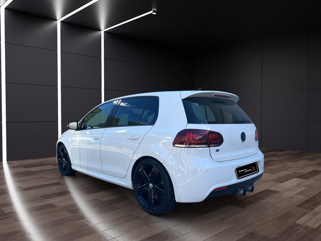 VW GOLF 2.0 TSI R Team 4motion, Petrol, Second hand / Used, Manual - 5