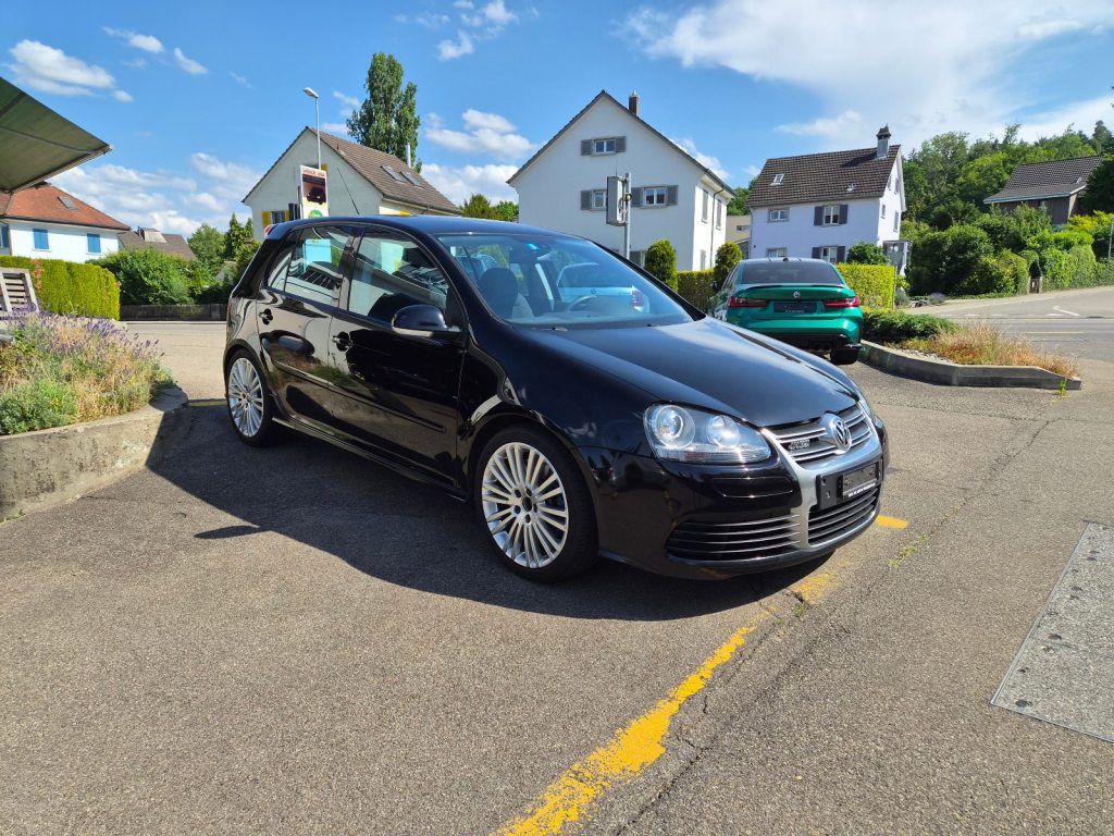 VW GOLF 3.2 V6 R32 4motion, Petrol, Second hand / Used, Manual - 4