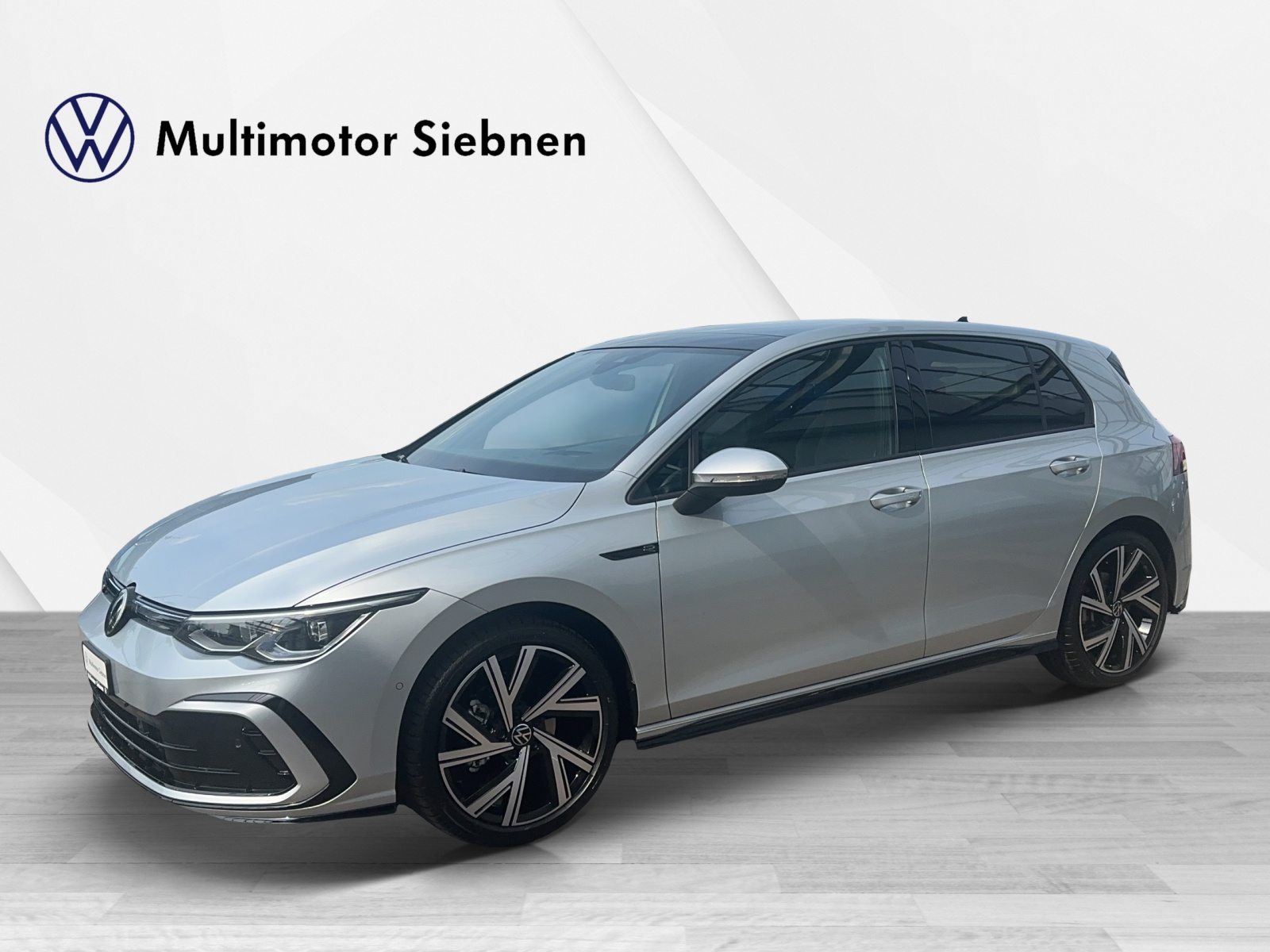 VW Golf R-Line