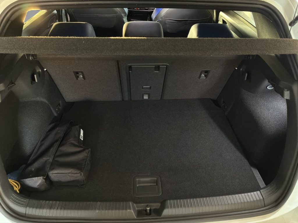 VW GOLF 2.0 TSI R Performance DSG 4motion, Essence, Occasion / Utilisé, Automatique - 7