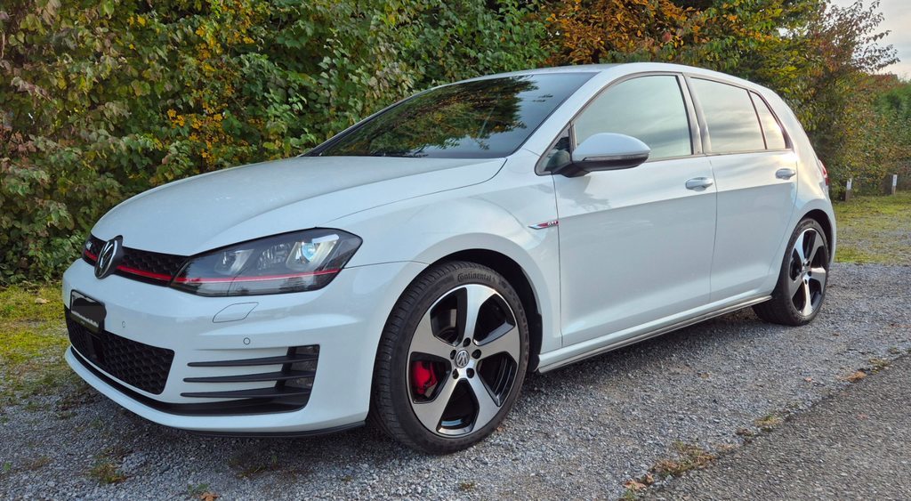 VW 2.0 TSI, Essence, Occasion / Utilisé, Manuelle - 3