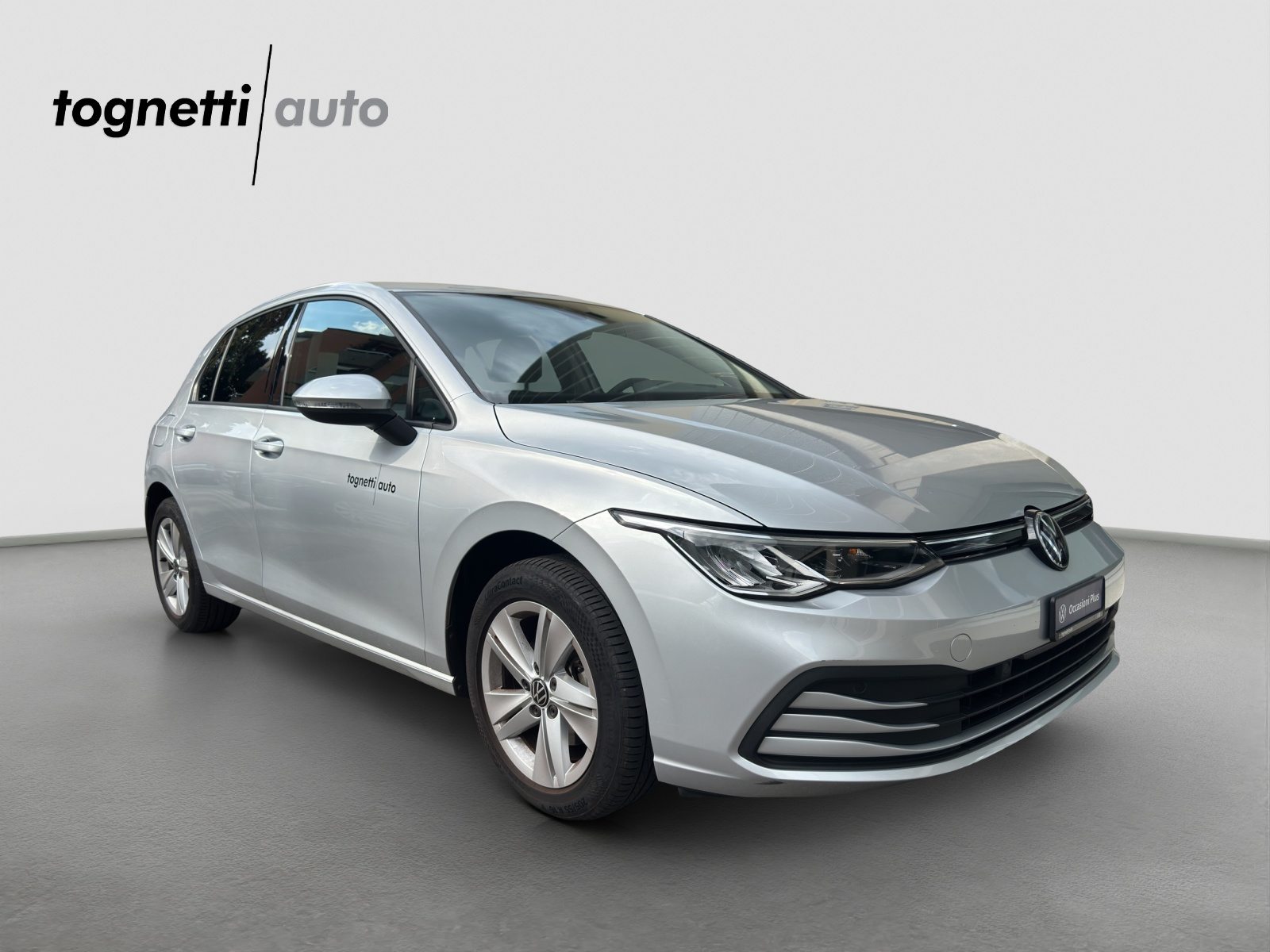 VW Golf Life SELECTION, Petrol, Second hand / Used, Automatic - 2