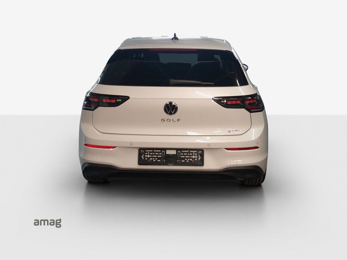 VW Golf PA UNITED, Essence, Occasion / Utilisé, Automatique - 4