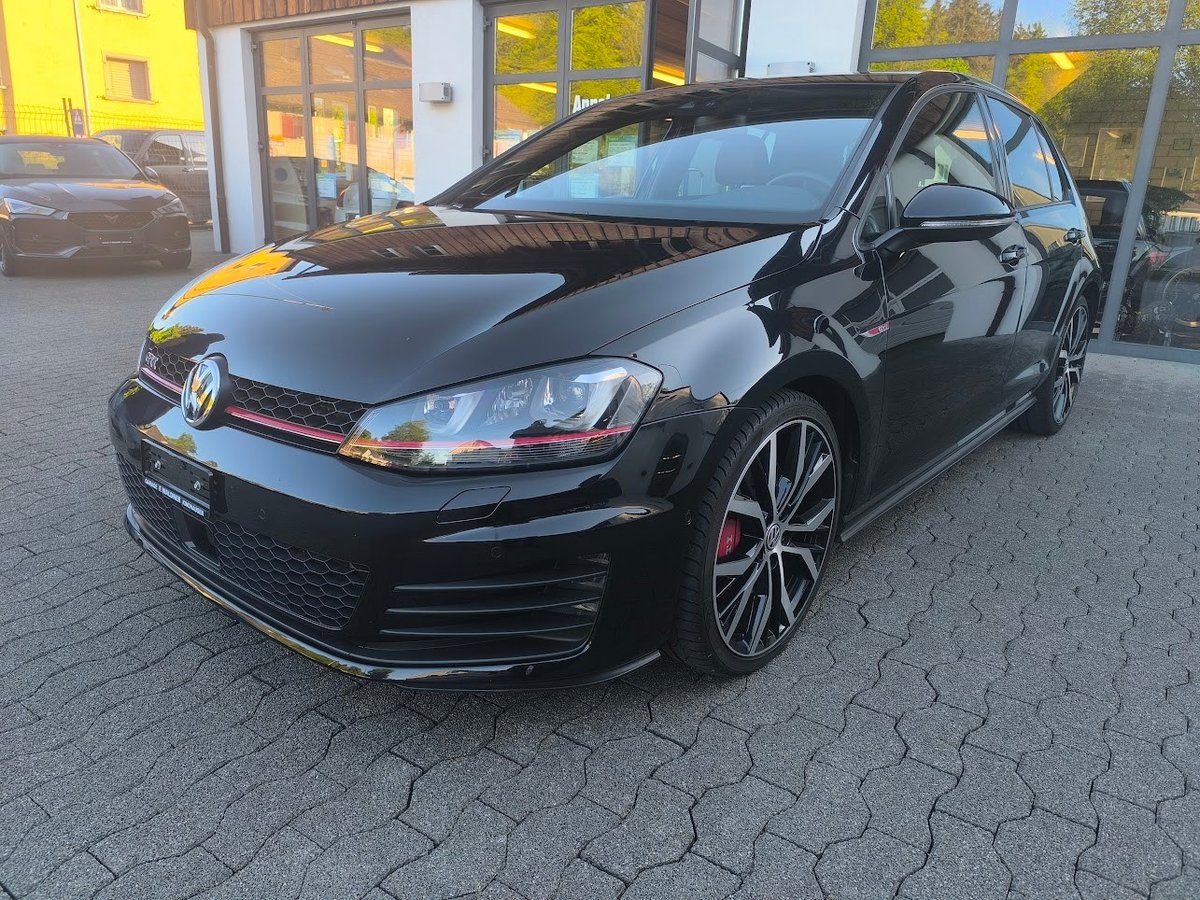 VW Golf 2.0 TSI GTI Performance DSG