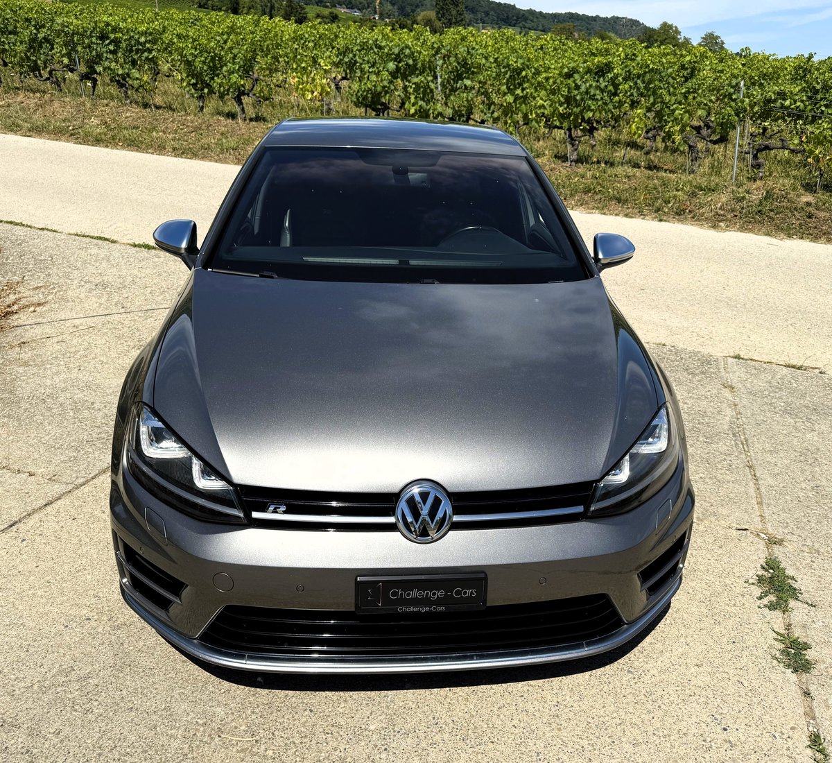 VW Golf 2.0 TSI R 4Motion, Benzin, Occasion / Gebraucht, Handschaltung - 2