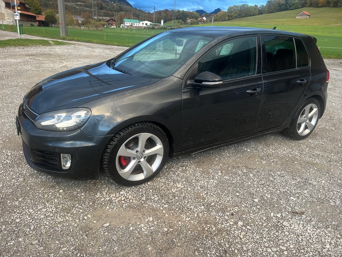 VW Golf 2.0 TDI GTD DSG