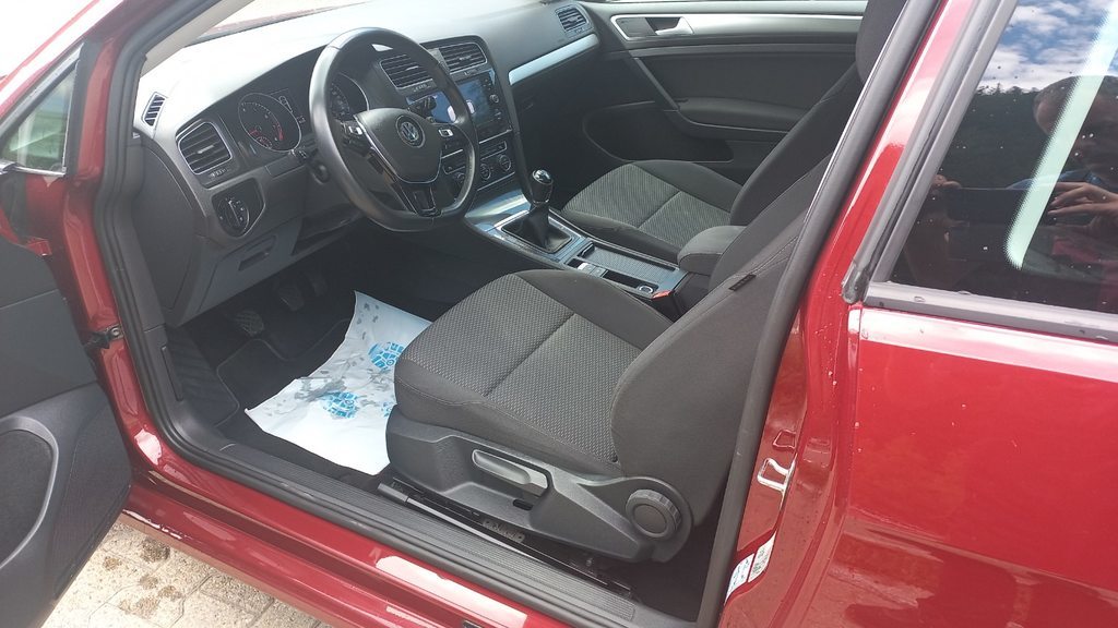 VW Golf VII 1.0 TSI Trendline, Petrol, Second hand / Used, Manual - 7