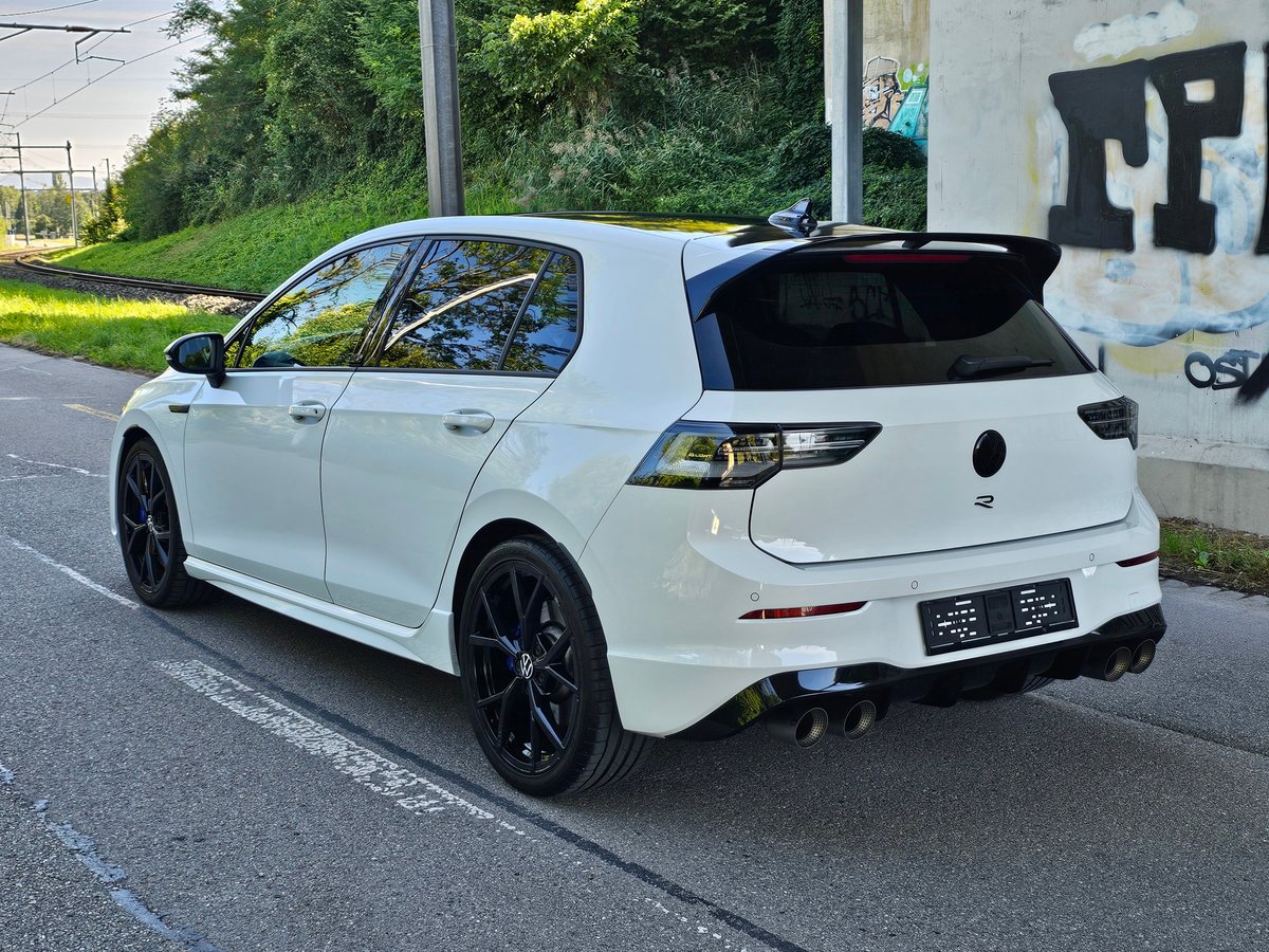VW Golf 2.0 TSI R DSG 4Motion R 20 Years / Akrapovic, Benzin, Occasion / Gebraucht, Automatik - 2