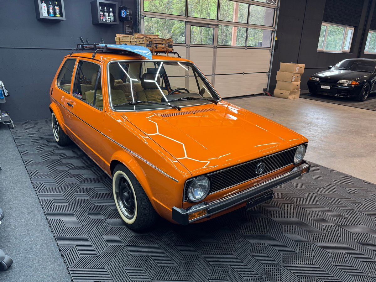 VW 1 GLS, Essence, Occasion / Utilisé, Automatique - 2