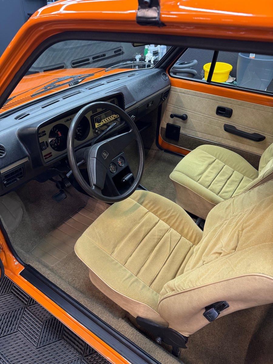 VW 1 GLS, Essence, Occasion / Utilisé, Automatique - 7