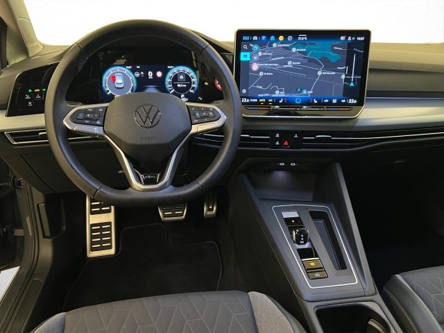 VW Golf 8 1.5 eTSI Goal DSG, Mild-Hybrid Benzin/Elektro, Occasion / Gebraucht, Automat - 7