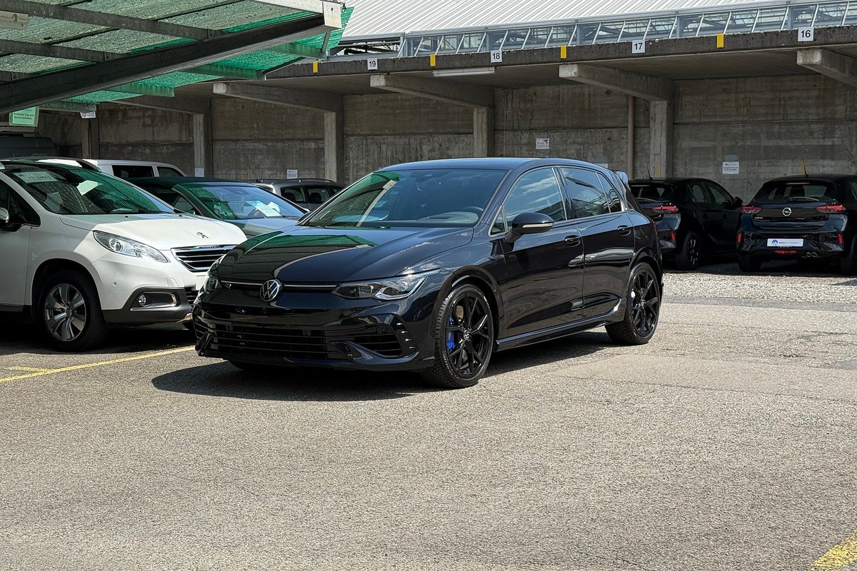 VW Golf 2.0 TSI R DSG 4Motion