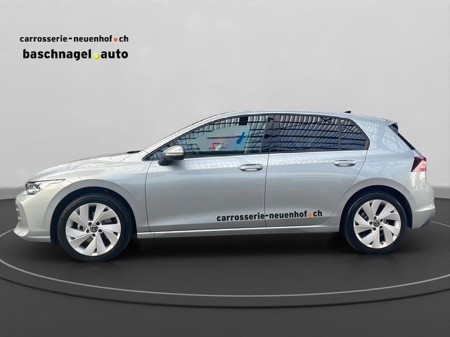 VW Golf VIII 1.5 eTSI United DSG, Mild-Hybrid Petrol/Electric, Second hand / Used, Automatic - 3