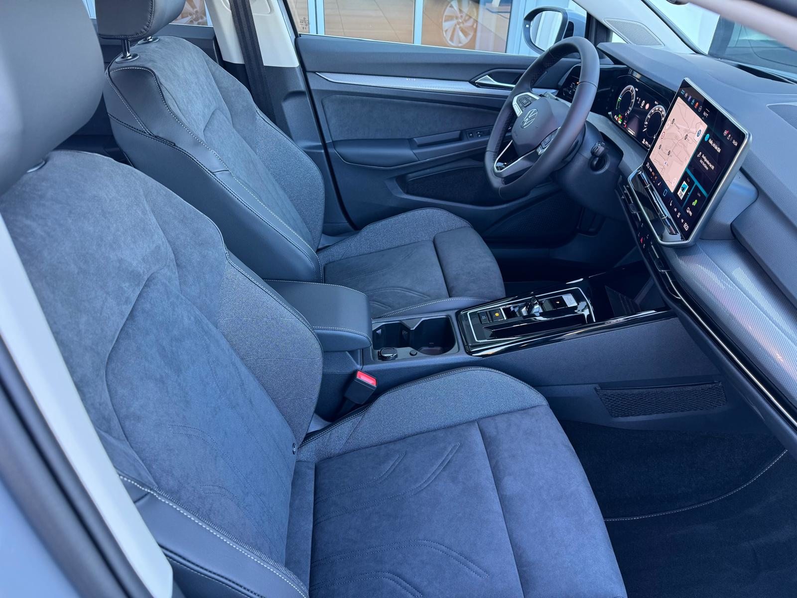 VW Golf Style PHEV, Hybride Integrale Benzina/Elettrica, Occasioni / Usate, Automatico - 3