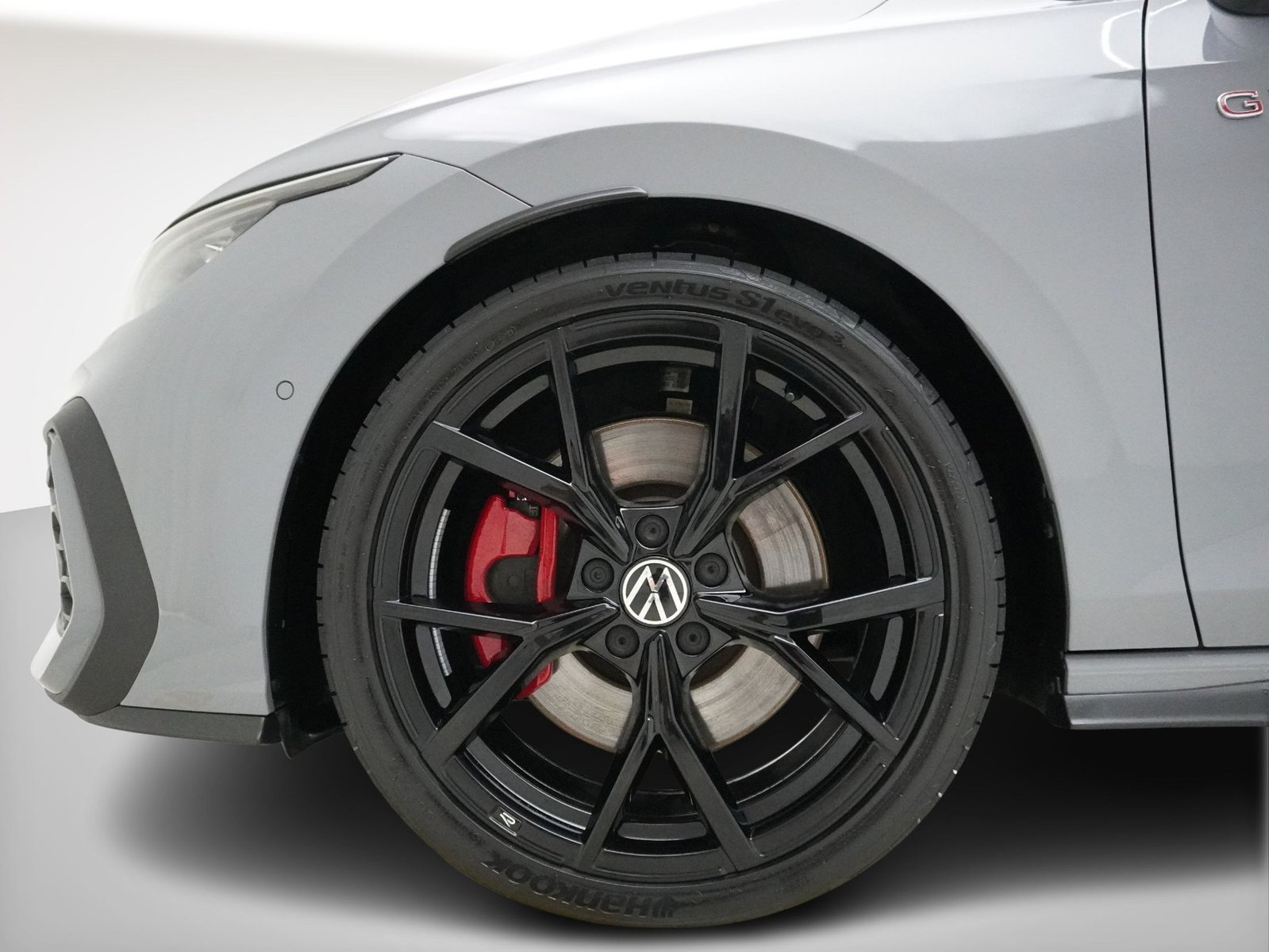 VW Golf 8.5 2.0 TSI DSG GTI Black Style, Benzin, Occasion / Gebraucht, Automat - 7